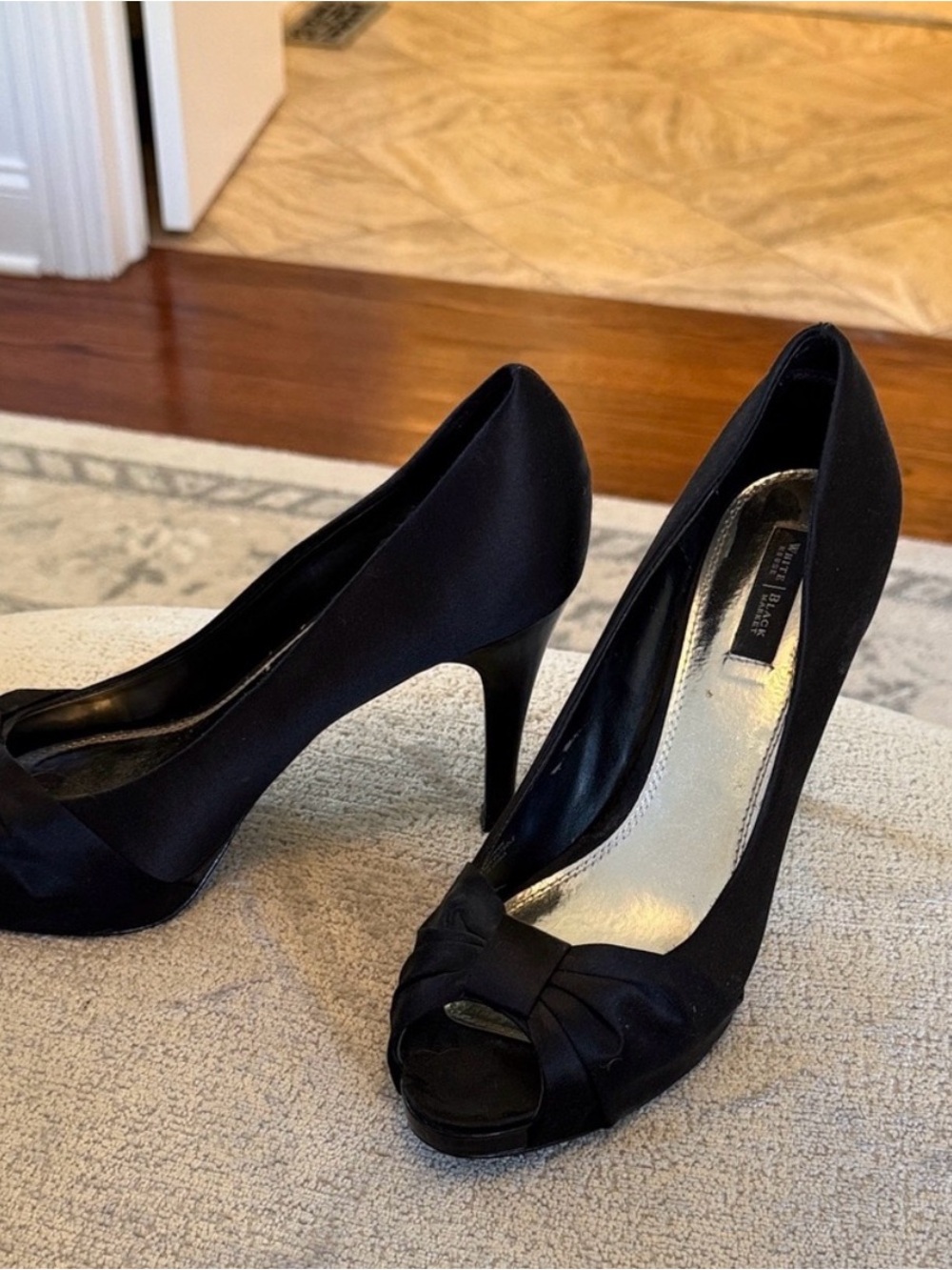 White House Black Market Black Satin Peep Toe Heels Pumps 9.5 NWOT